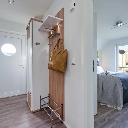 Kapitaen Cook Olpenitz *